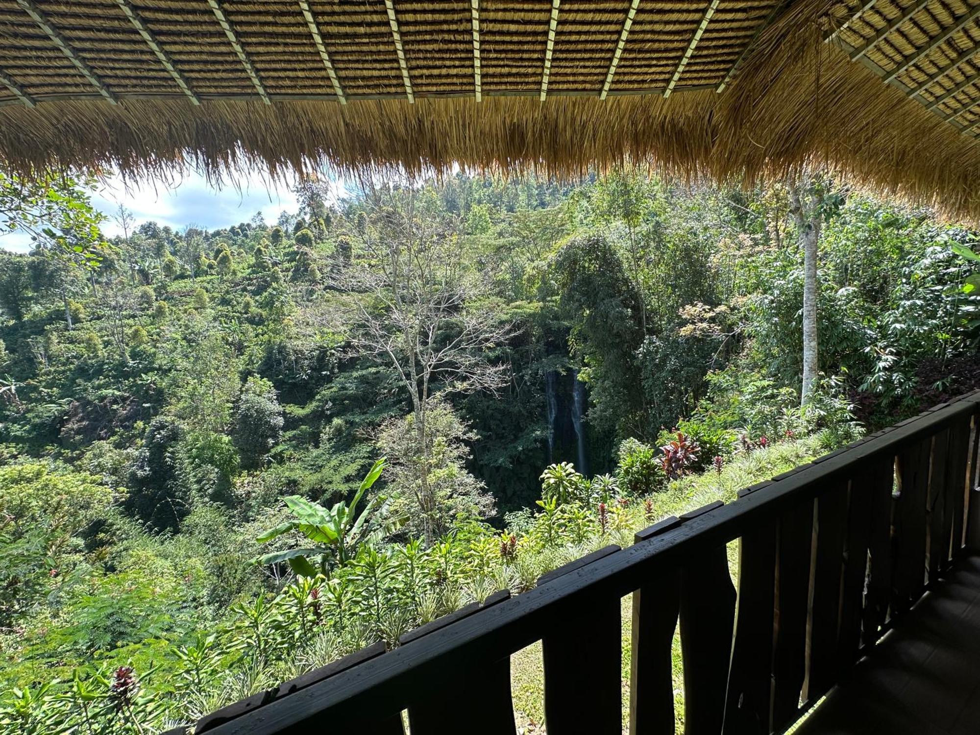 Munduk Tutub Waterfall View Exteriör bild